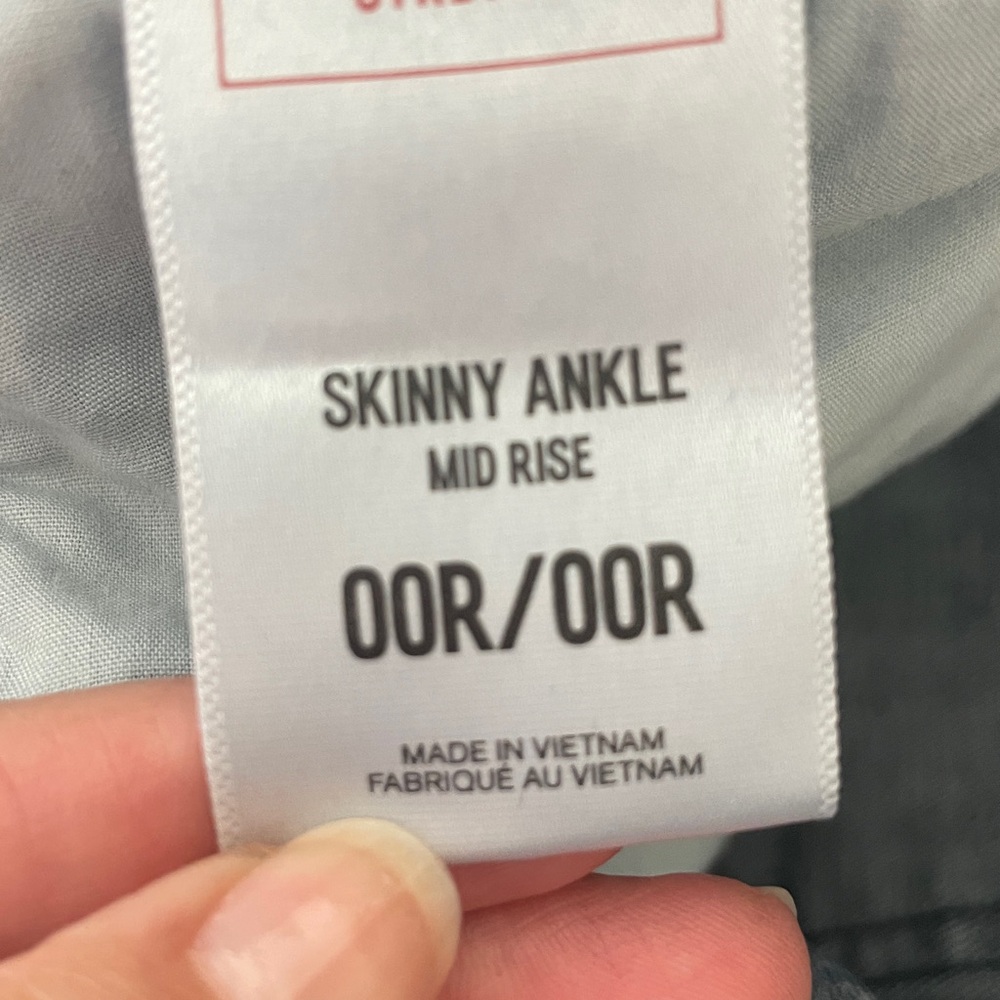 Express Ripped Skinny Ankle Mid Rise Jeans - Picture 6 of 6
